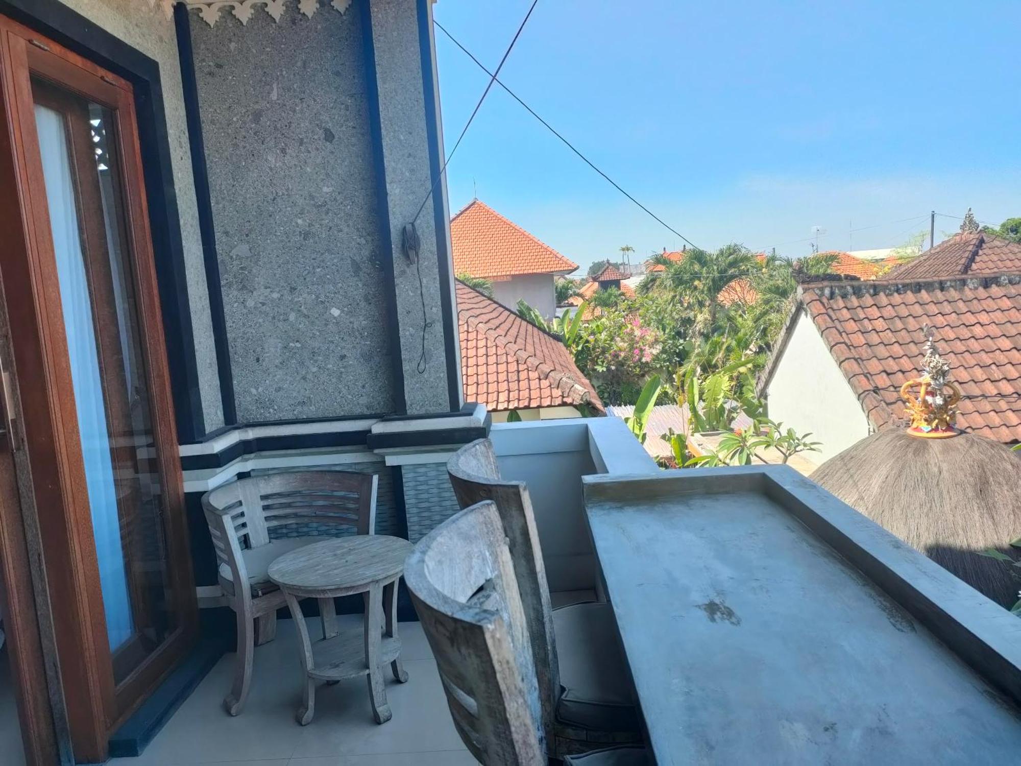Candra Surf Homestay Canggu  Exterior photo