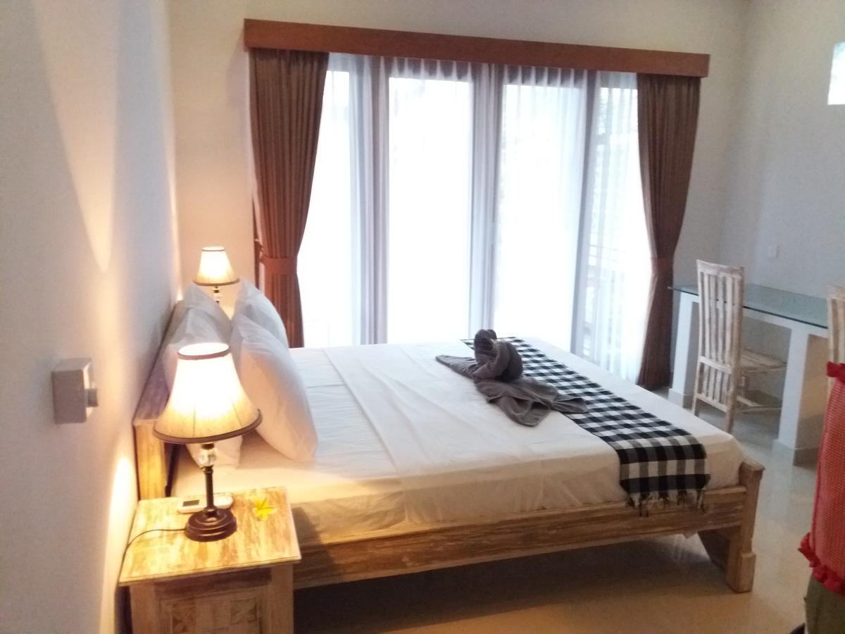 Candra Surf Homestay Canggu  Exterior photo